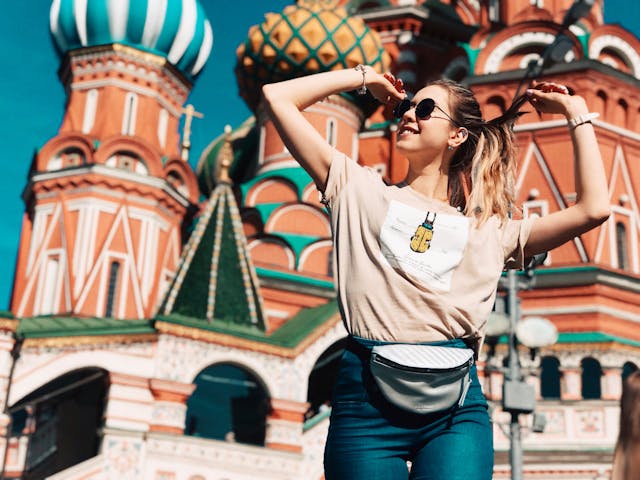 20 Tips To Stay Safe As A Solo Female Traveler