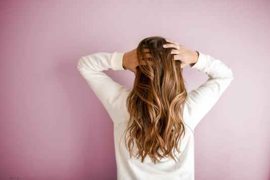Should You Wash Your Hair Before a Flight? Tips for Healthy Travel Hair