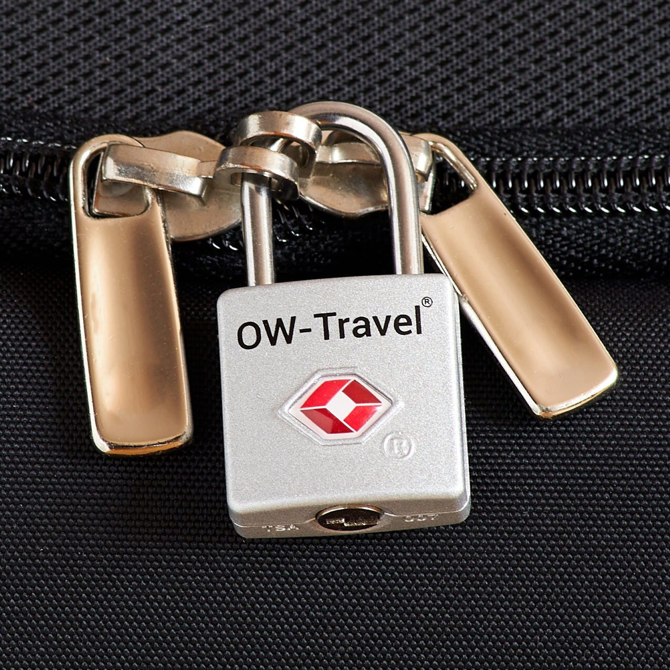 TSA luggage locks. Mini silver key travel padlocks for suitcases bags